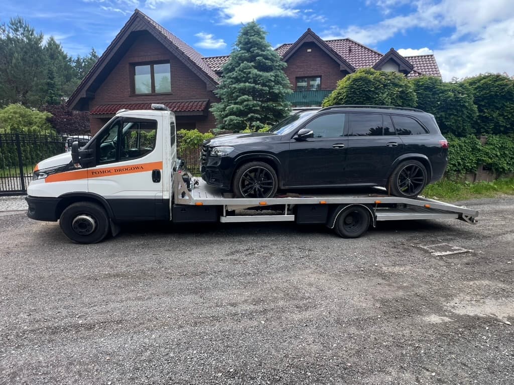 Transport auta premium na lawecie HELP-CAR